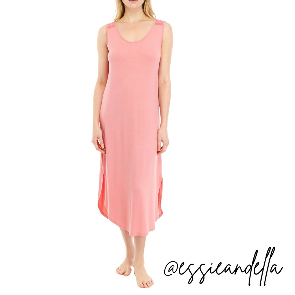 Cable & Gauge Sleeveless Pink Nightgown